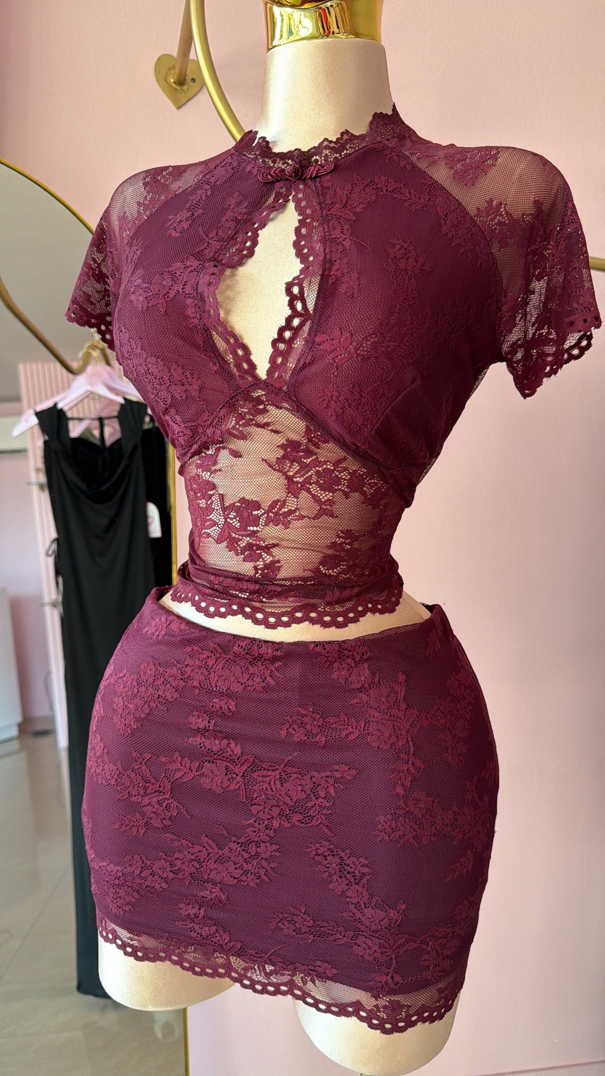 Burgundy lace set