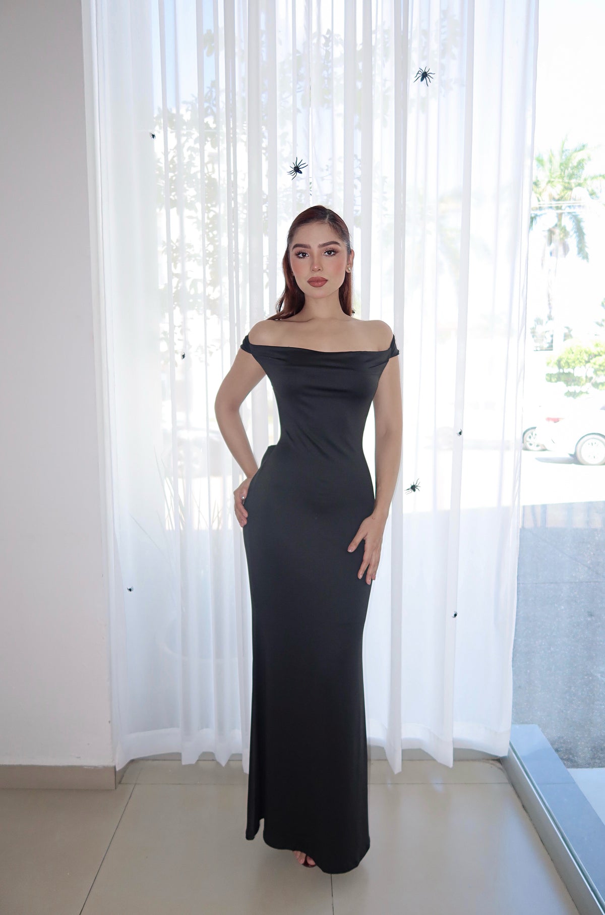 Dress muse black