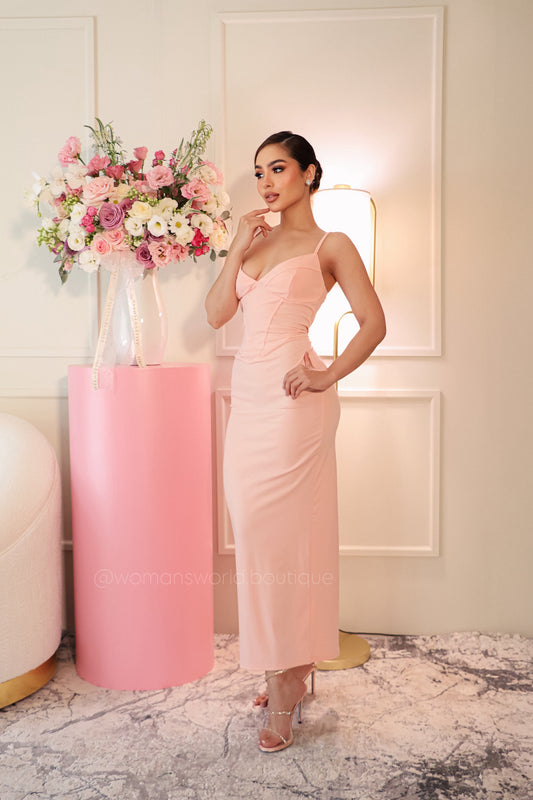 DRESS REBE