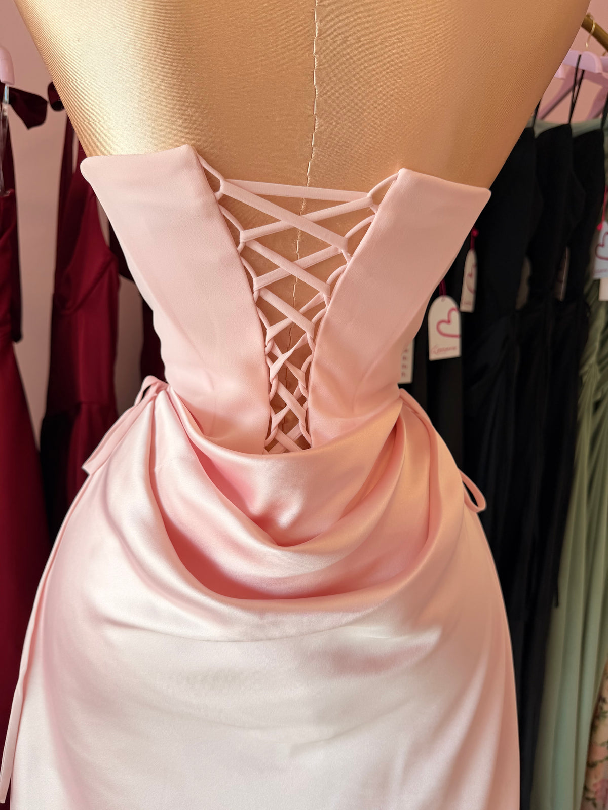 Amor rosa dress
