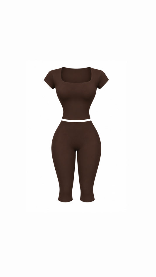 Luna Mocha Capri Set